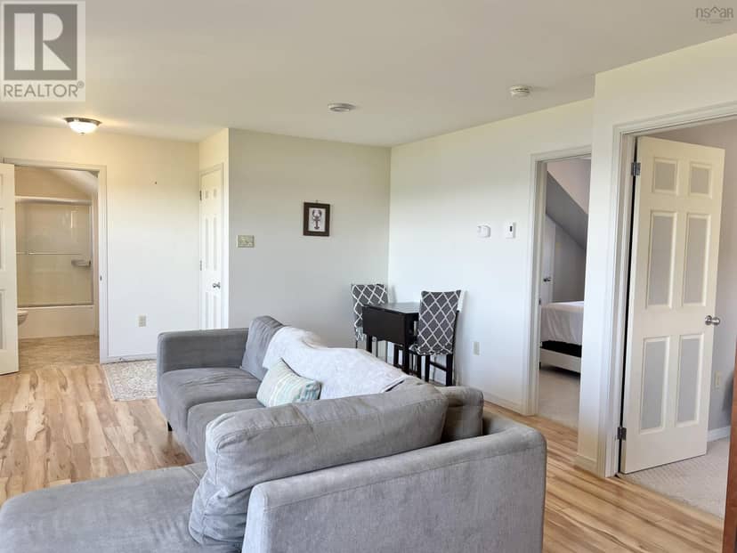 3533 Highway 1 — photo 21 of 40