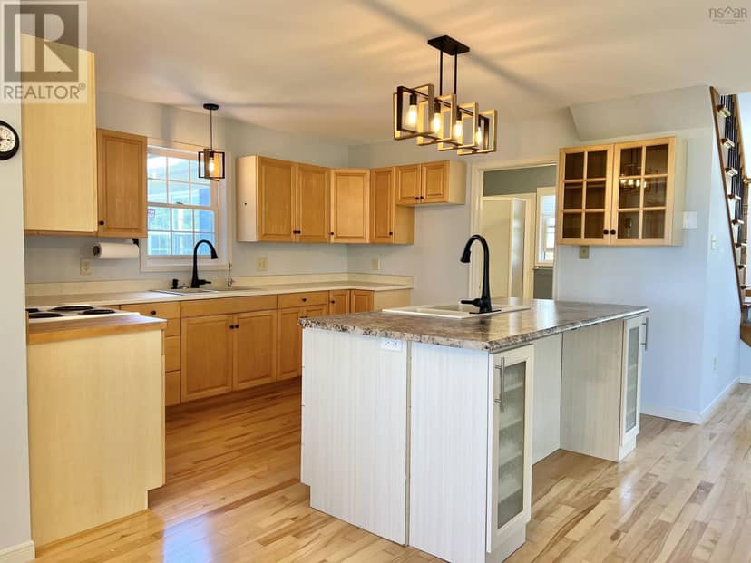 3533 Highway 1, Beaver River, photo 8