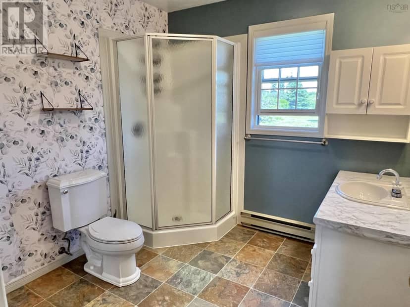3533 Highway 1 — photo 9 of 40
