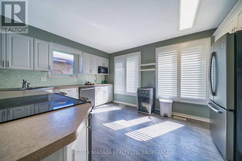 7107 Woodgate Street, Niagara Falls, photo 6