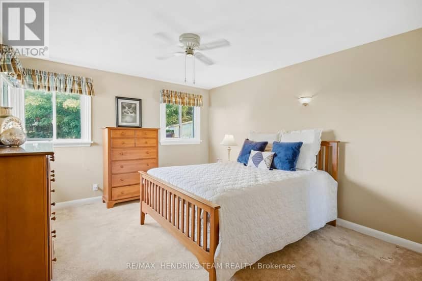 4503 Lincoln Avenue — photo 14 of 40