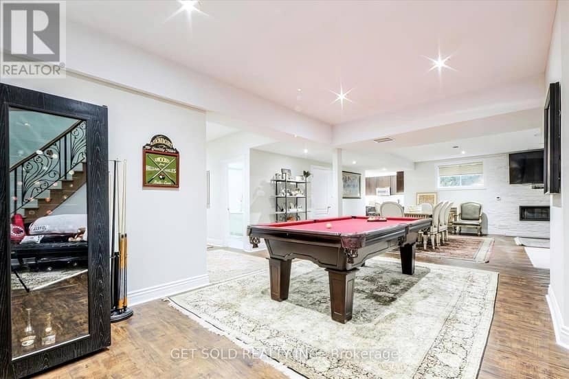46 Wimpole Drive — photo 37 of 40