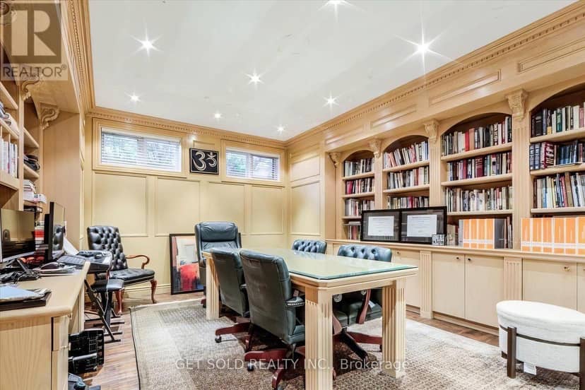46 Wimpole Drive — photo 38 of 40