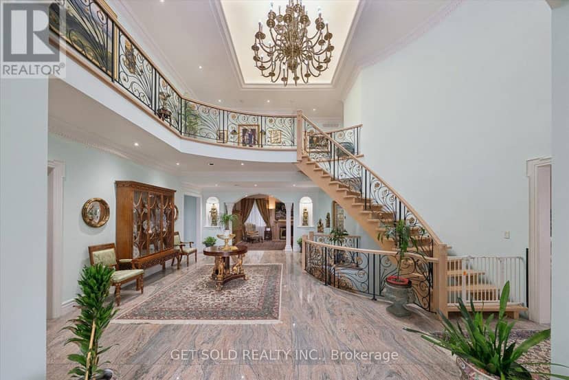 46 Wimpole Drive, Toronto, photo 6