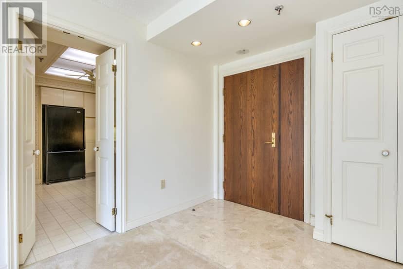 304 1470 Summer Street — photo 9 of 40