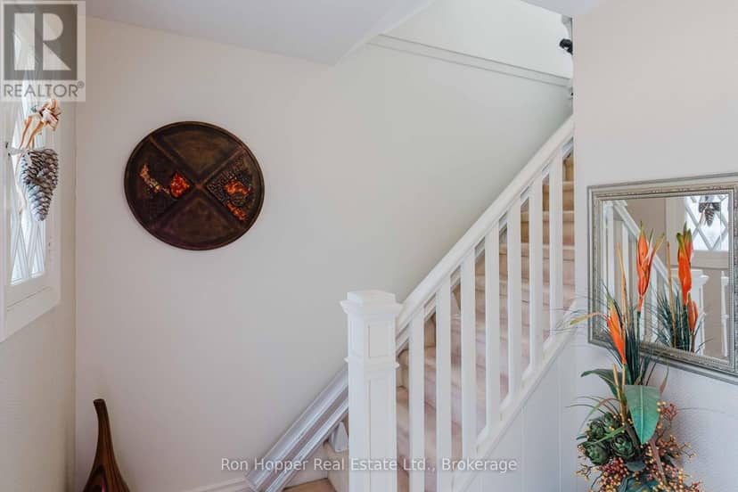 680 6th Avenue W — photo 19 of 40