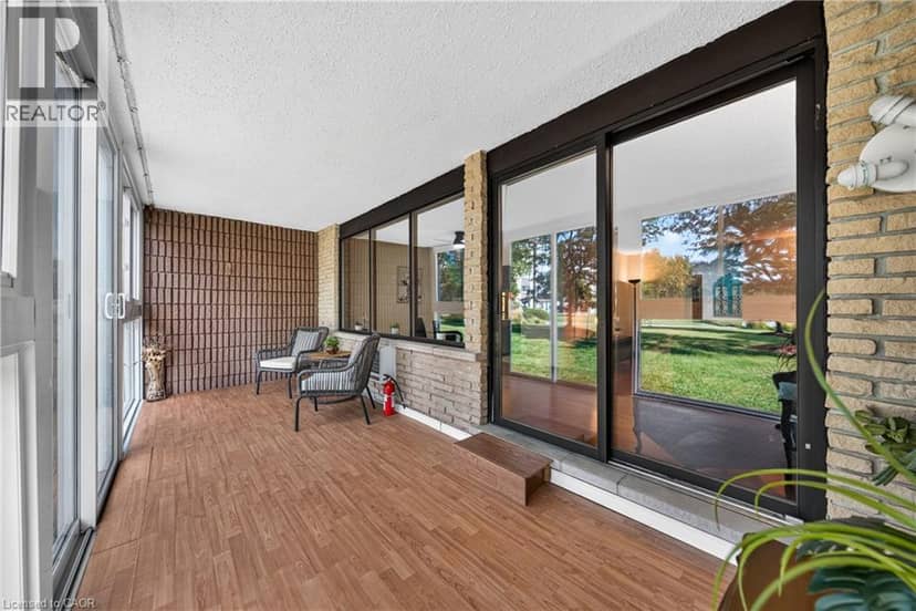 400 CHAMPLAIN Boulevard Unit# 104 — photo 38 of 40
