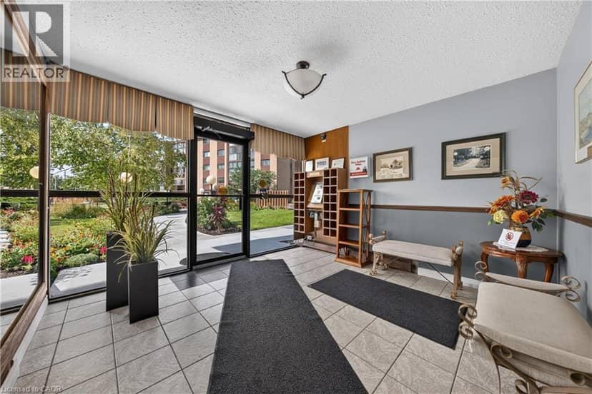 400 CHAMPLAIN Boulevard Unit# 104, Cambridge, photo 7