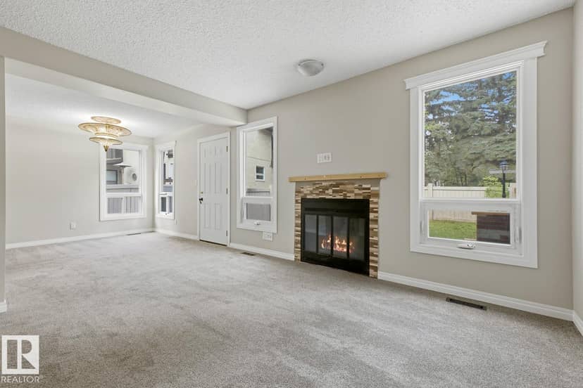 10621 Beaumaris Rd NW — photo 14 of 40
