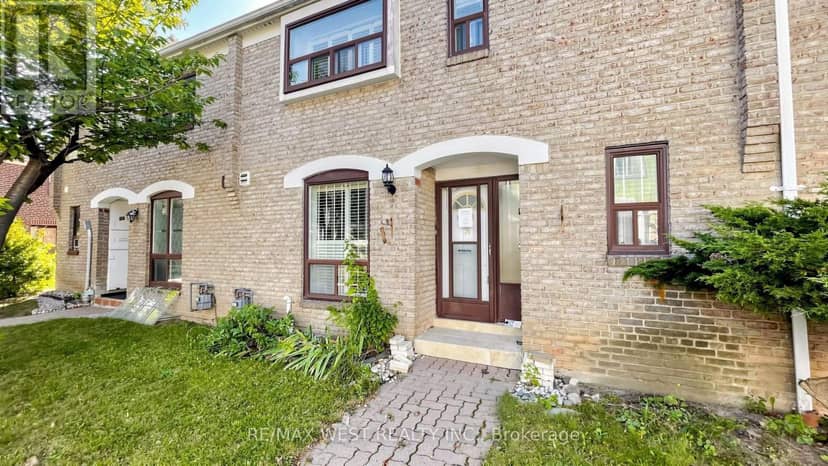 24 - 25 Gosford Boulevard — photo 4 of 40