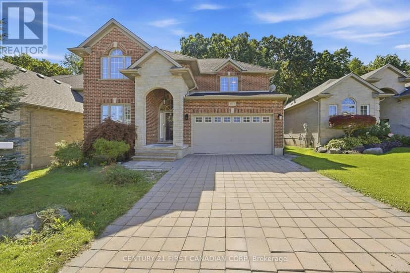 1569 Shore Road, London South