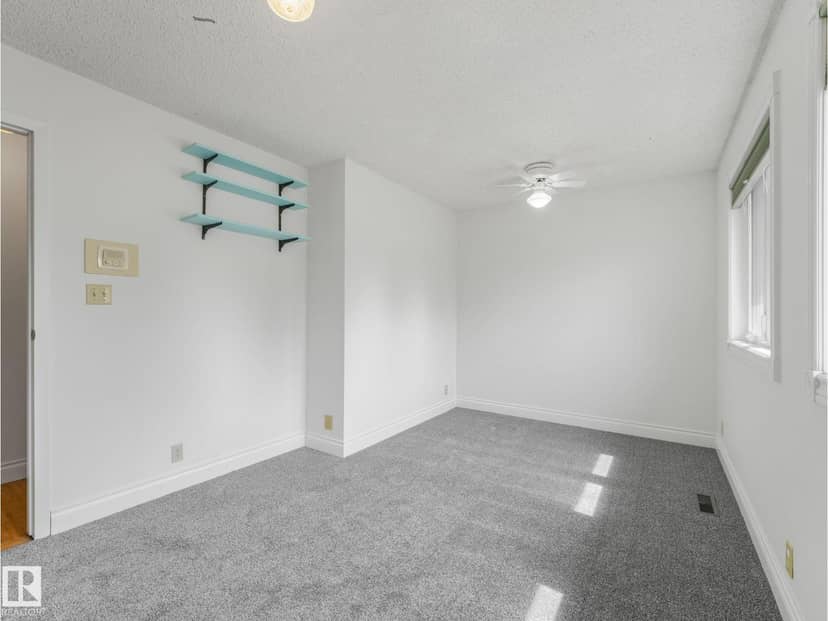 4512 20A AV NW — photo 24 of 40