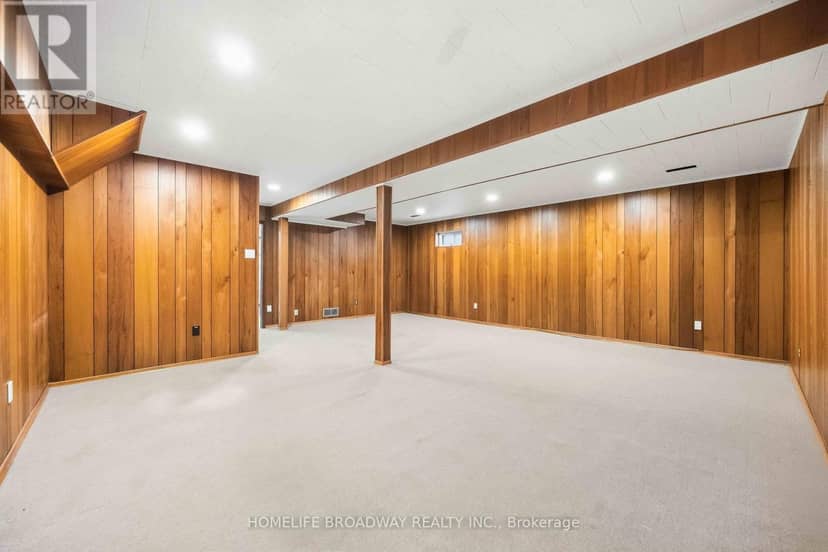 212 Bayview Fairways Drive — photo 30 of 40
