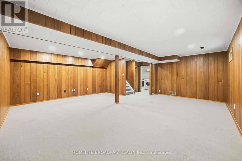 212 Bayview Fairways Drive — photo 31 of 40