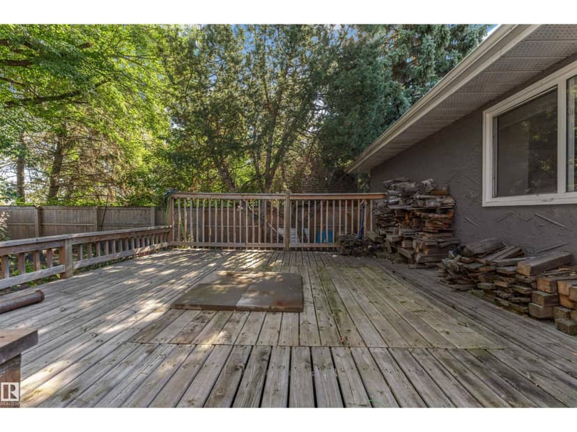 11208 163A AV NW — photo 21 of 40