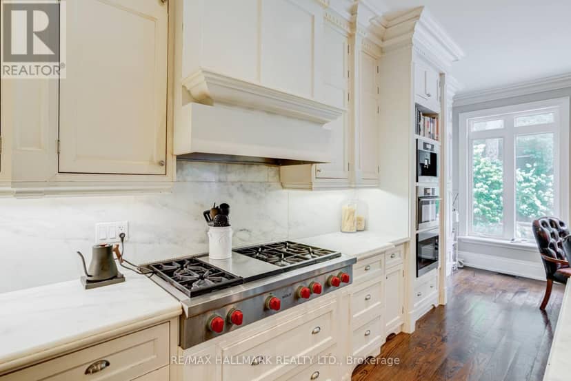 111 Woodhaven Park Drive — photo 13 of 40