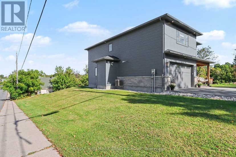 118 Hillier Street — photo 38 of 40