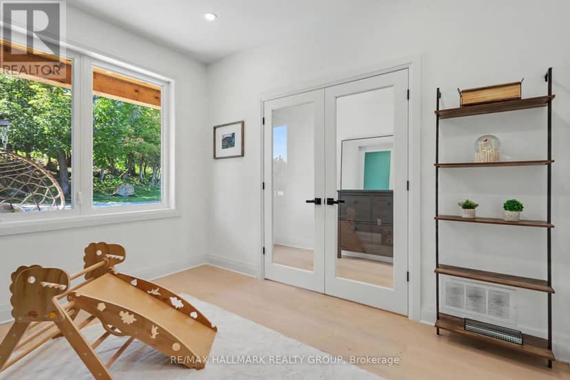 118 Hillier Street, Lanark Highlands, photo 4