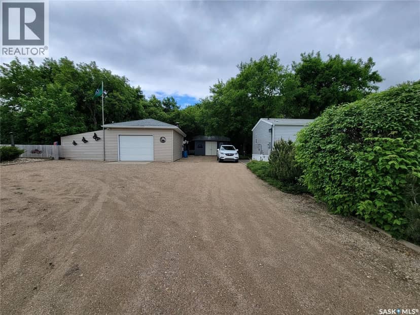 Catherine Road acreage, Katepwa Beach, photo 7