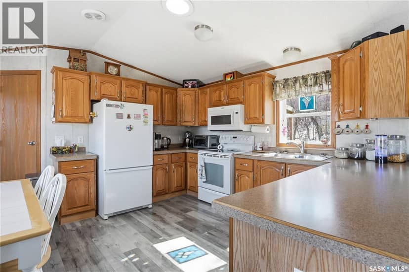 Catherine Road acreage — photo 11 of 40