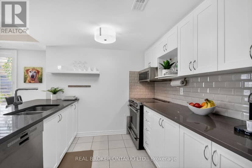 33 - 701 B Sue Holloway Drive, Ottawa, photo 3
