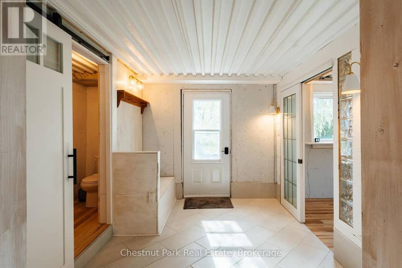 664 Bruce Road 9 — photo 10 of 40