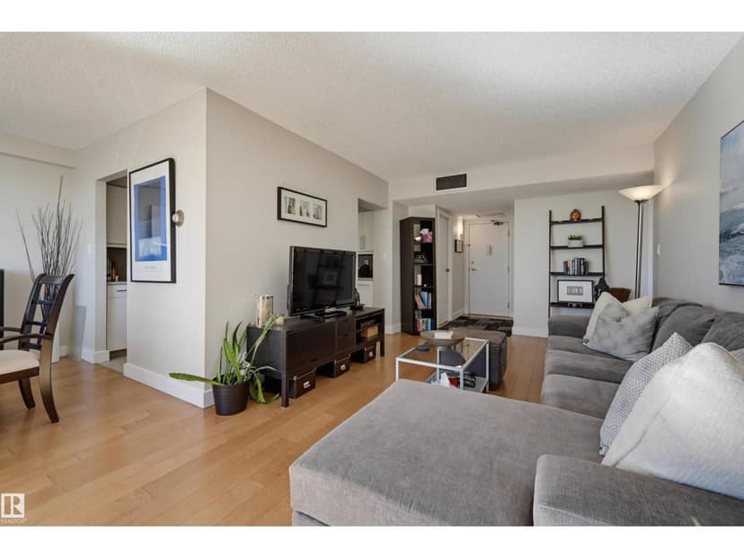 #203 8340 Jasper AV NW NW — photo 10 of 40