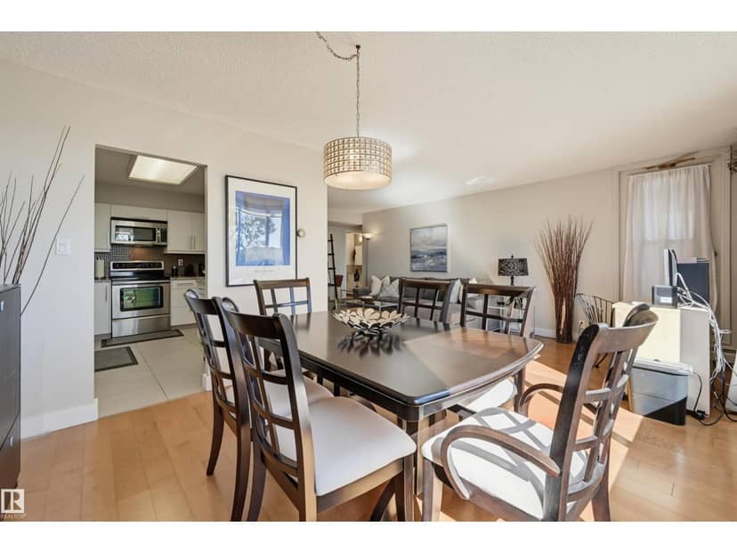 #203 8340 Jasper AV NW NW — photo 14 of 40
