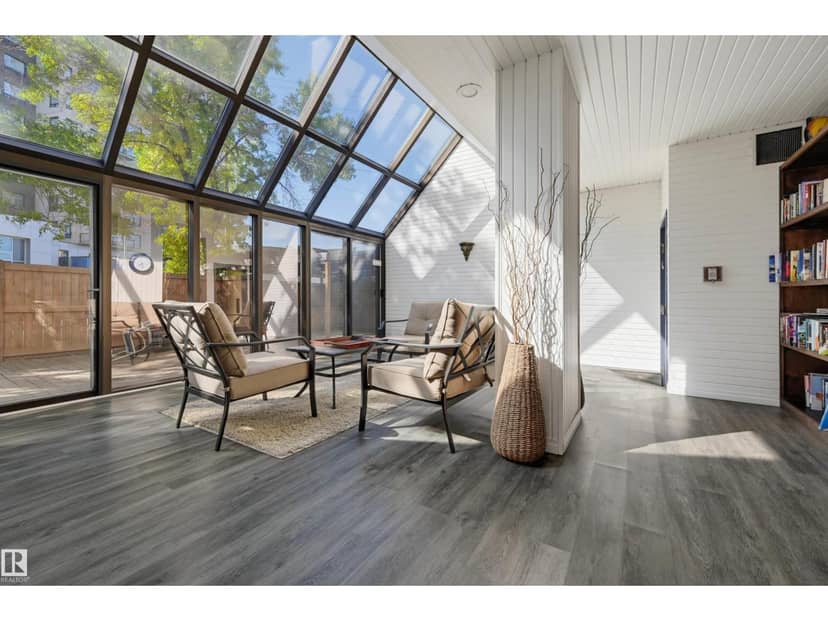 #203 8340 Jasper AV NW NW — photo 34 of 40