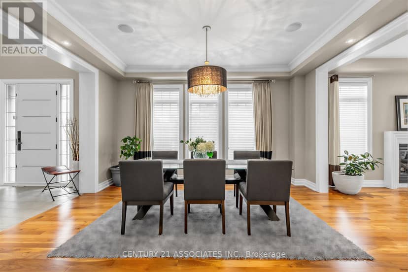 29 Black Diamond Crescent — photo 11 of 40