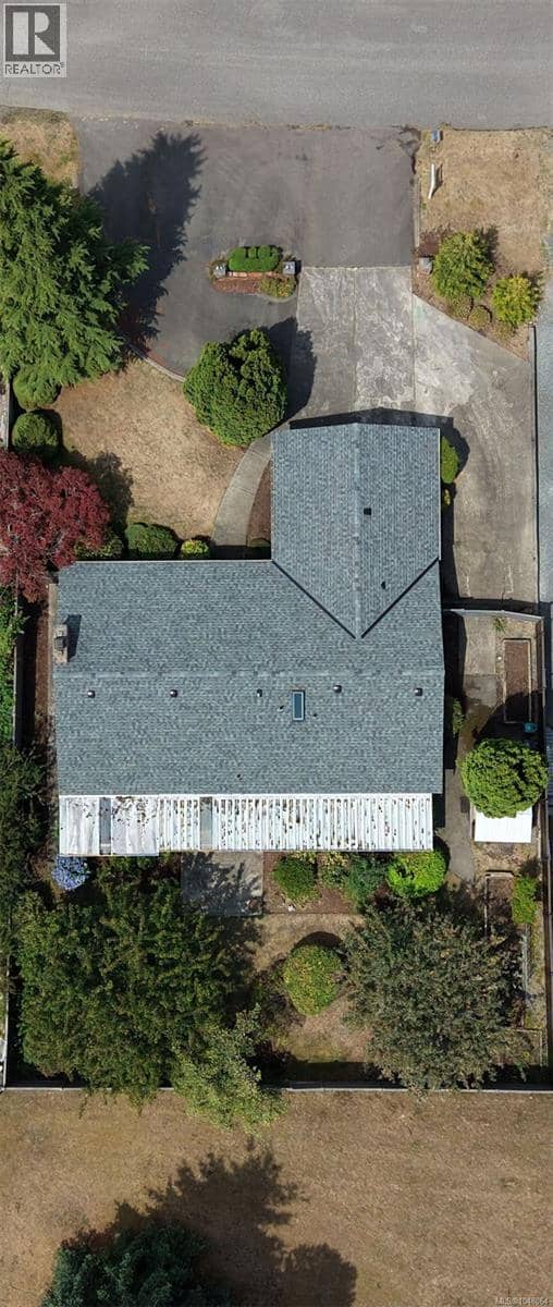 1568 Marine Cir, French Creek, photo 3
