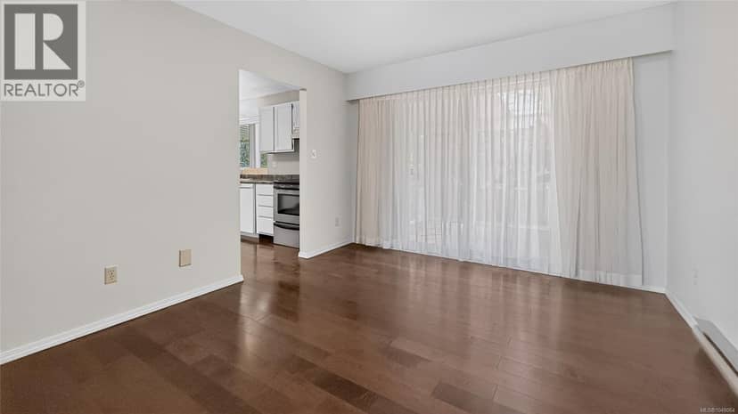 1568 Marine Cir — photo 25 of 40