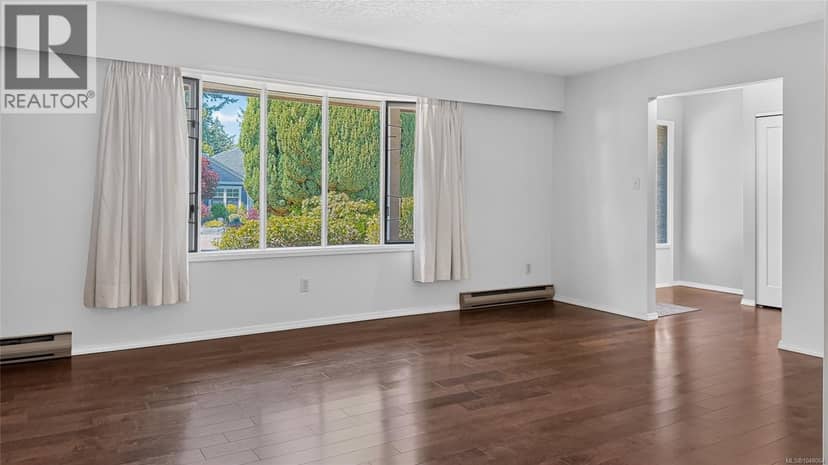 1568 Marine Cir — photo 22 of 40