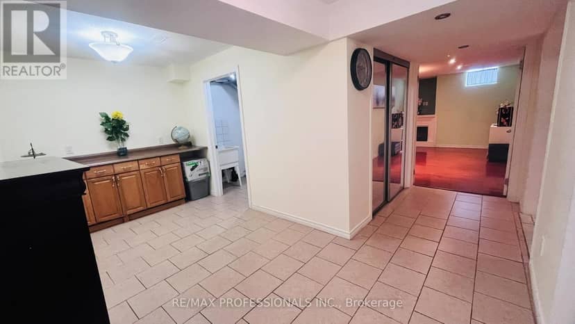 49 Colchester Street — photo 34 of 40