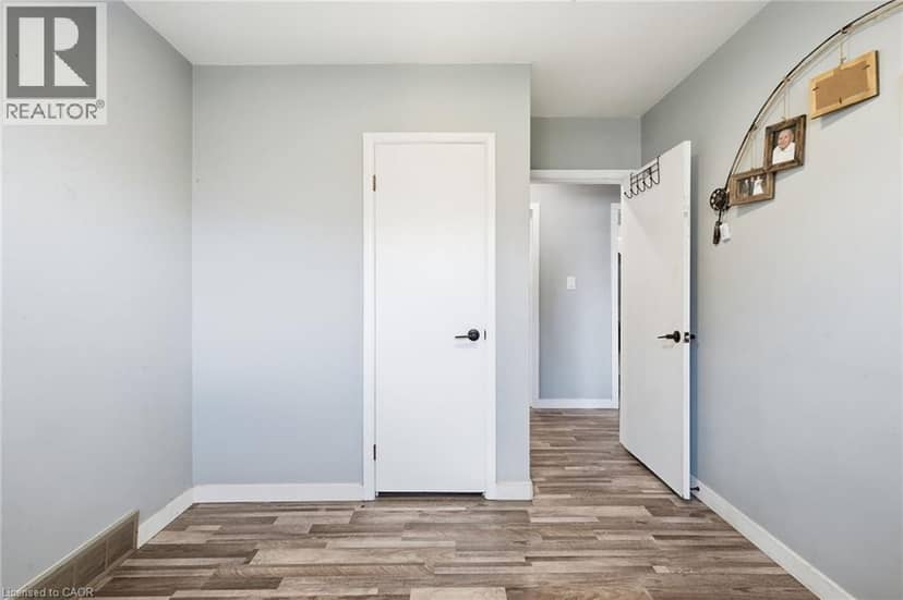 287 SANTONE Avenue — photo 13 of 25
