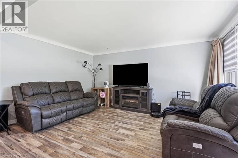 287 SANTONE Avenue — photo 5 of 25
