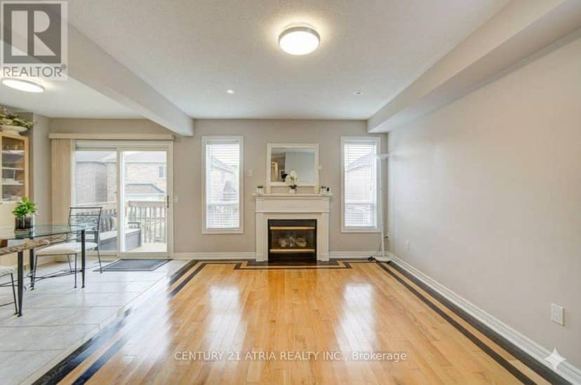 24 William Grant Road — photo 10 of 30