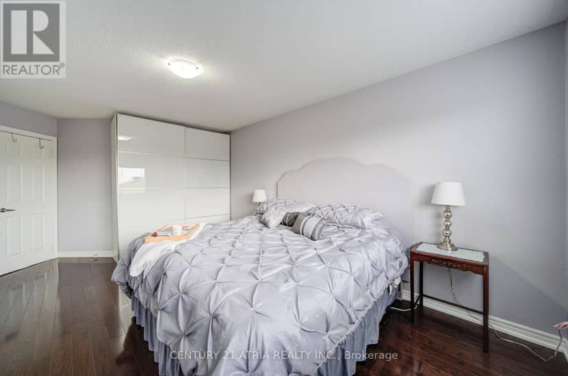 24 William Grant Road — photo 17 of 30