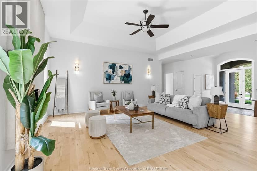 580 Superior — photo 10 of 34