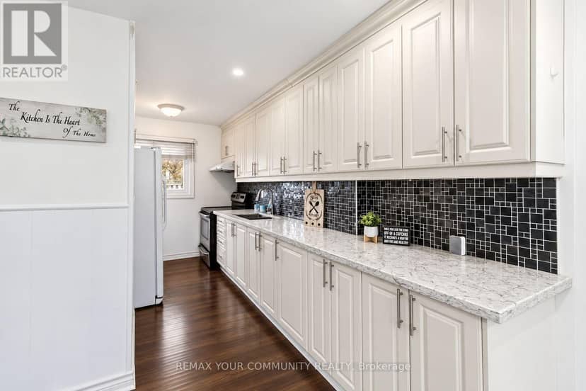 11 Grantbrook Court, Brampton