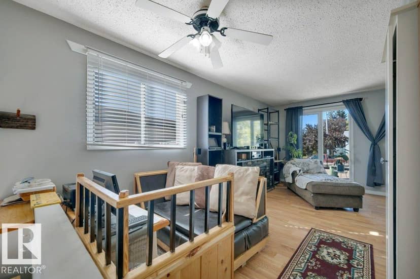 147 Garwood CR — photo 12 of 40