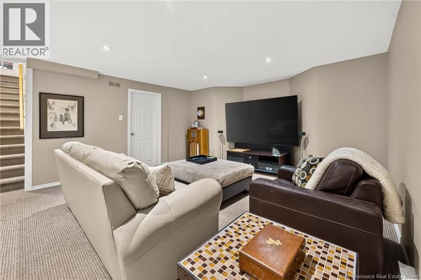 28 Basswood Court — photo 35 of 40
