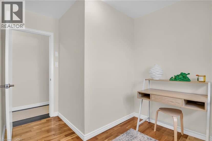 7226 Wellington Road 124 — photo 22 of 40