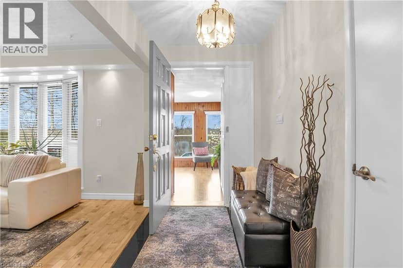 7226 Wellington Road 124 — photo 9 of 40