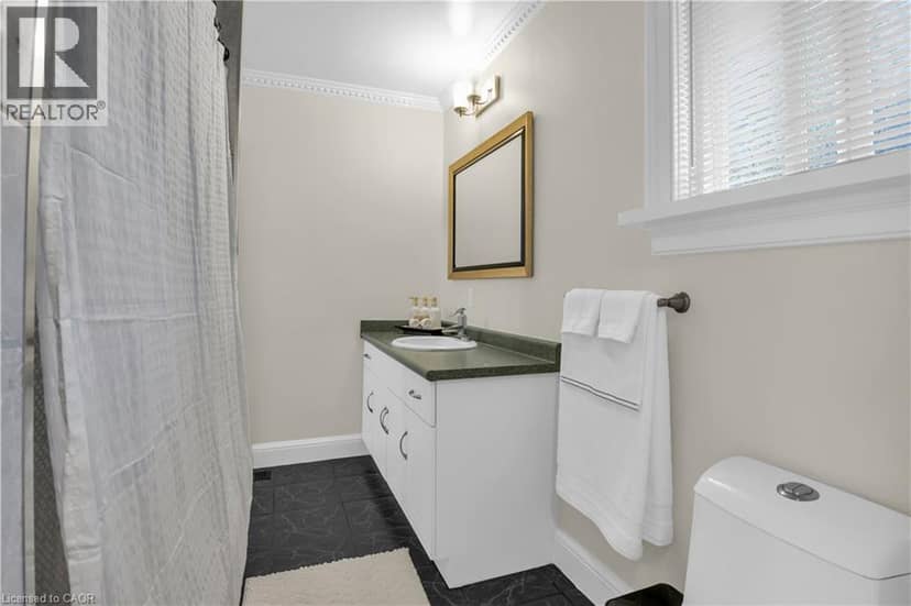 7226 Wellington Road 124 — photo 28 of 40