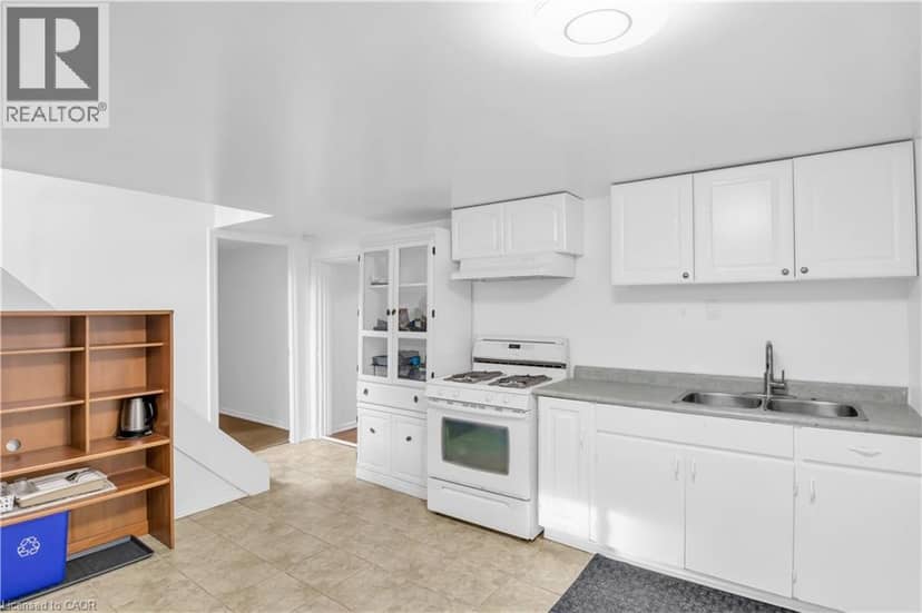 7226 Wellington Road 124 — photo 30 of 40