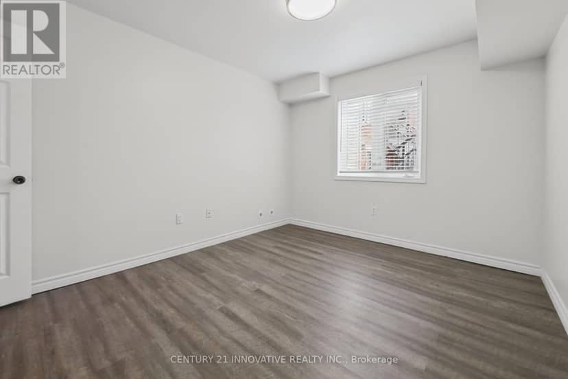 54 - 4620 Guildwood Way — photo 28 of 40