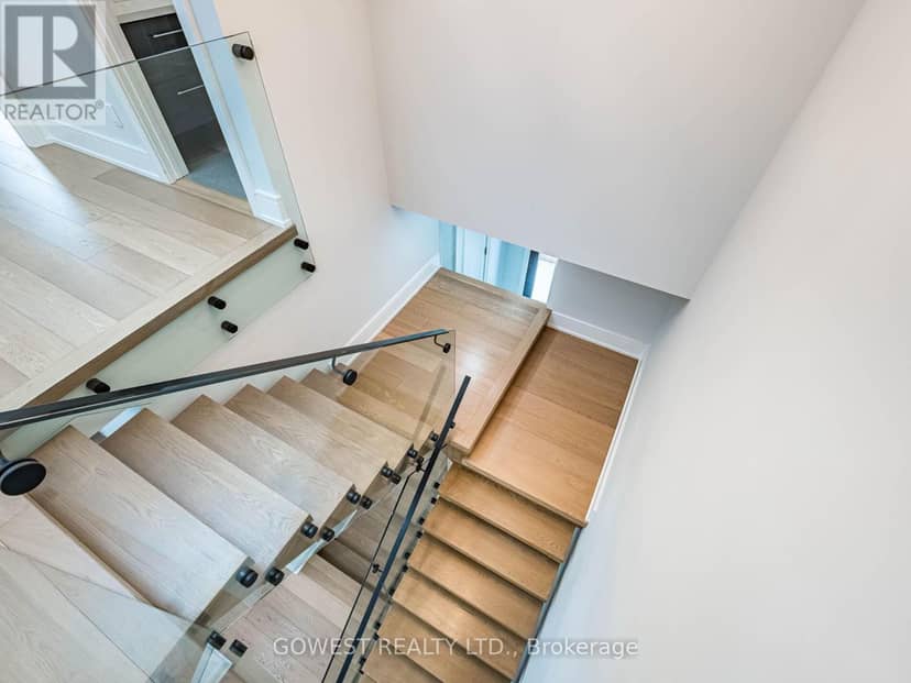402 Niar Avenue — photo 19 of 40