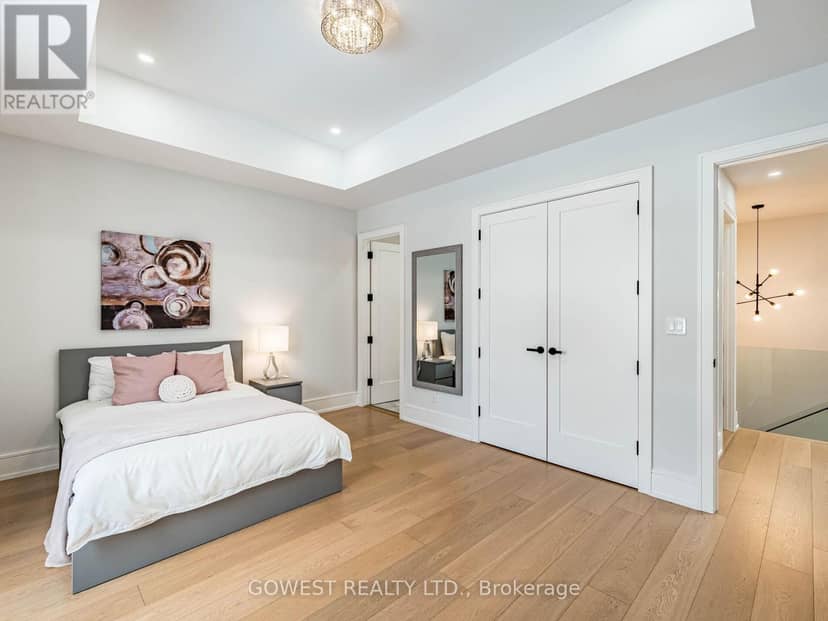 402 Niar Avenue — photo 33 of 40