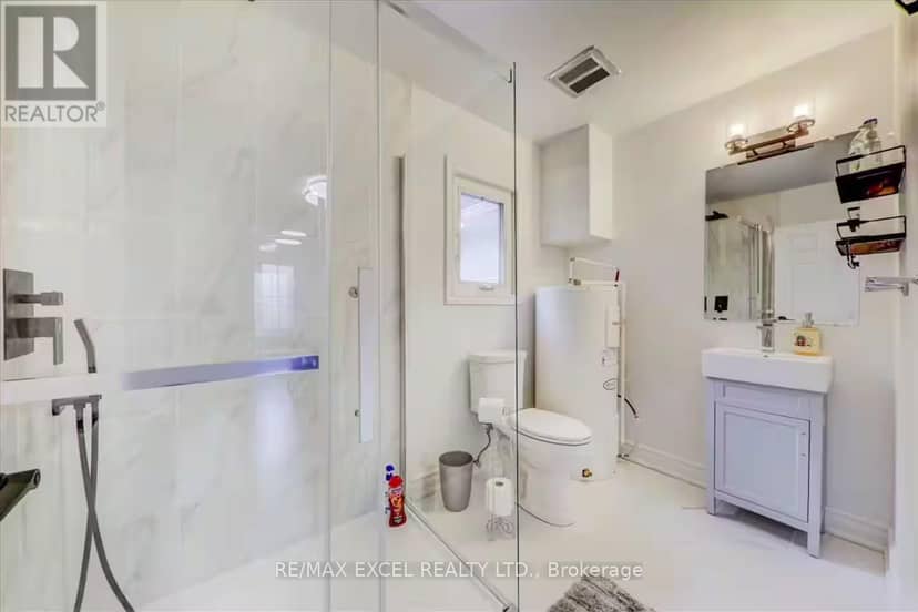 34 Hargrave Road — photo 22 of 40